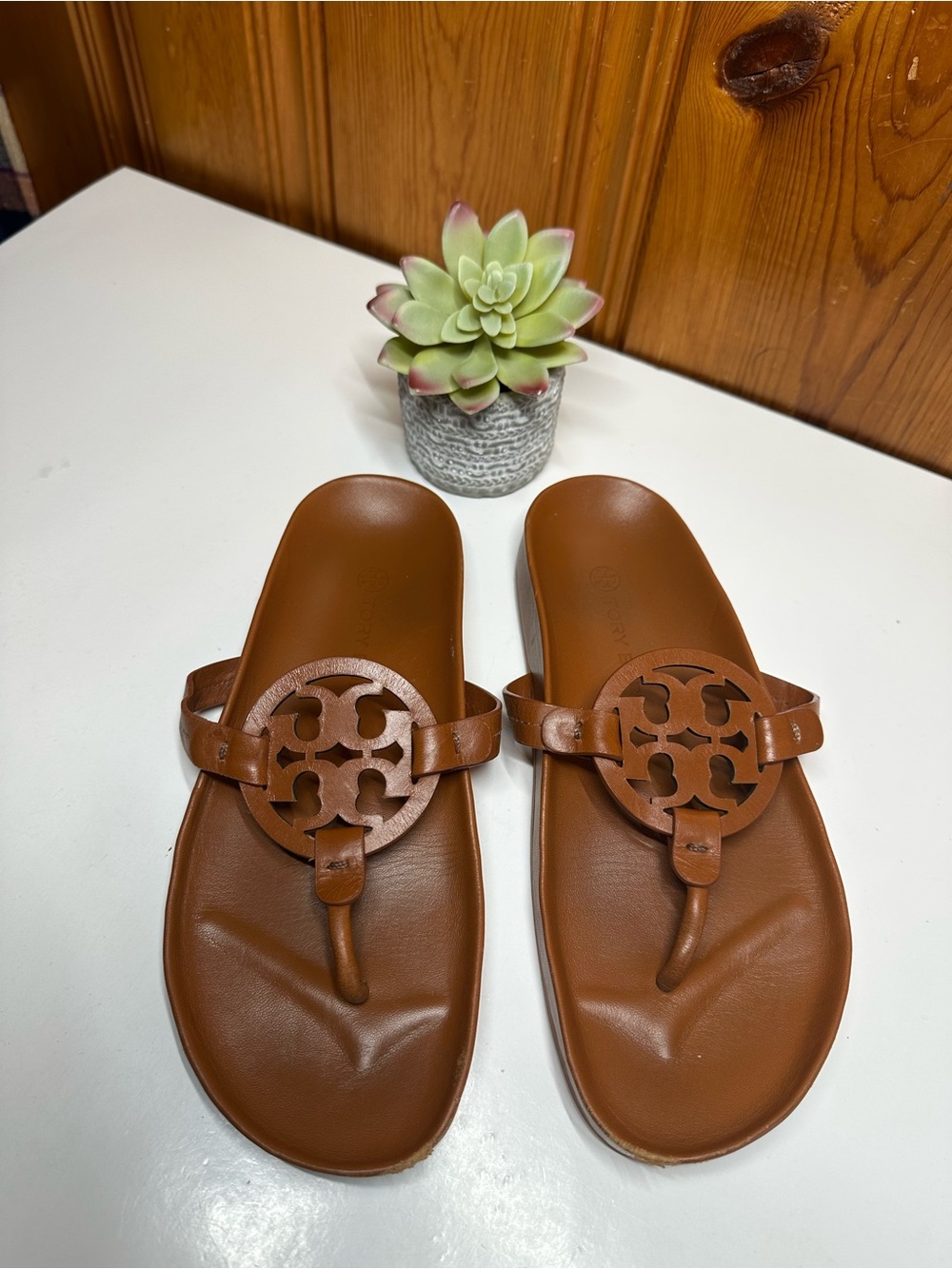 Tory Burch Brown Leather Miller Logo Thong Sandals - Women